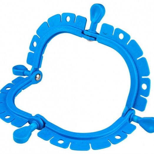 Self Retaining Retractor Systems