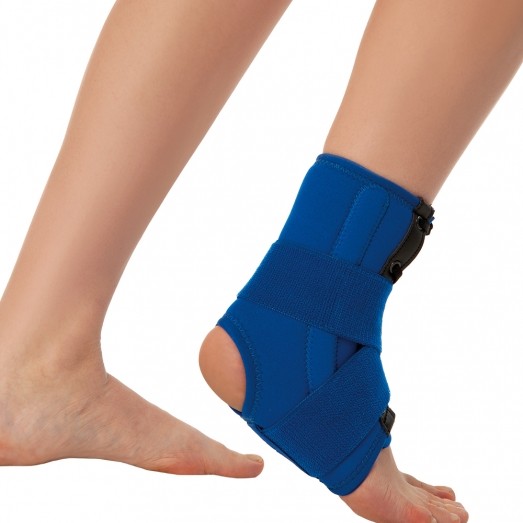 REF 827 Ankle Support With Spiral Stays